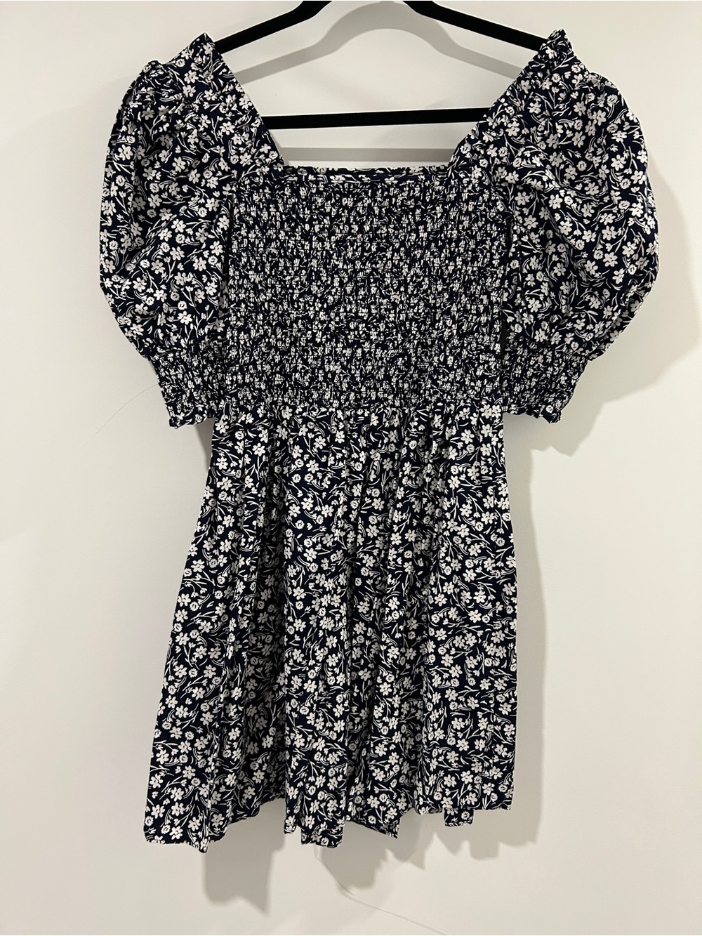 1. State Floral Smocked Puff Sleeve Mini Dress Size S